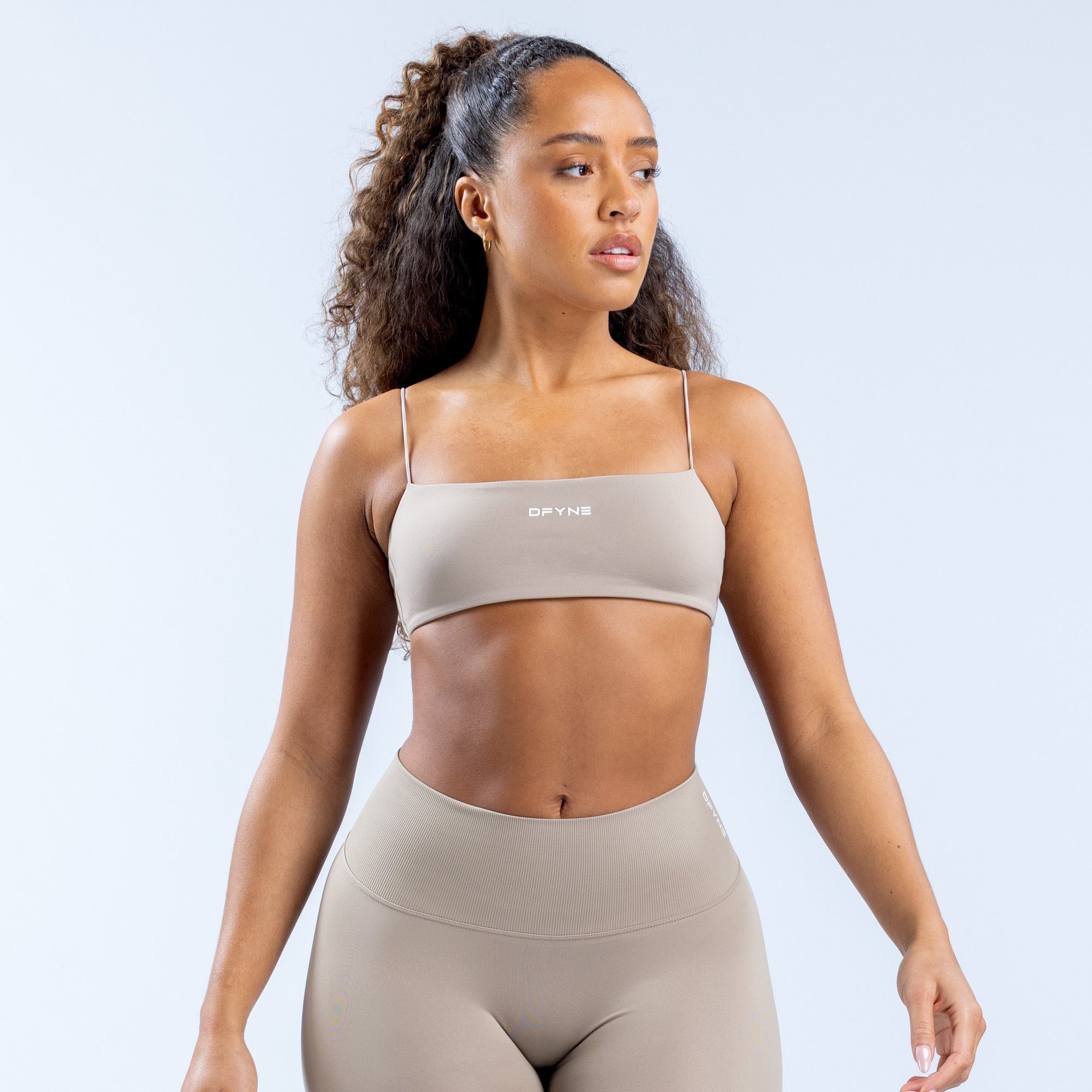 DFYNE Defy Strappy Sports BH Dame Grå | IP0691725