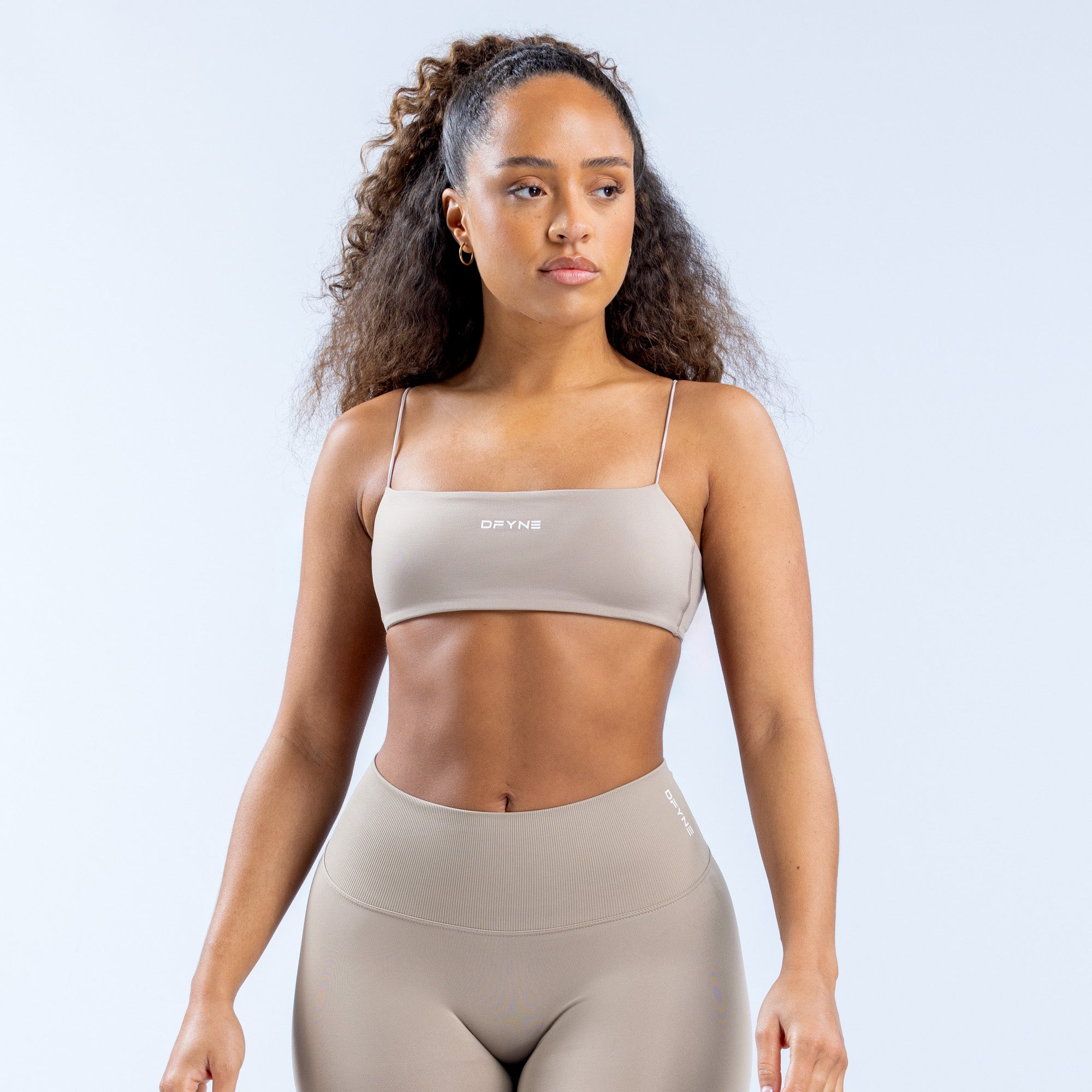 DFYNE Defy Strappy Sports BH Dame Grå | IP0691725