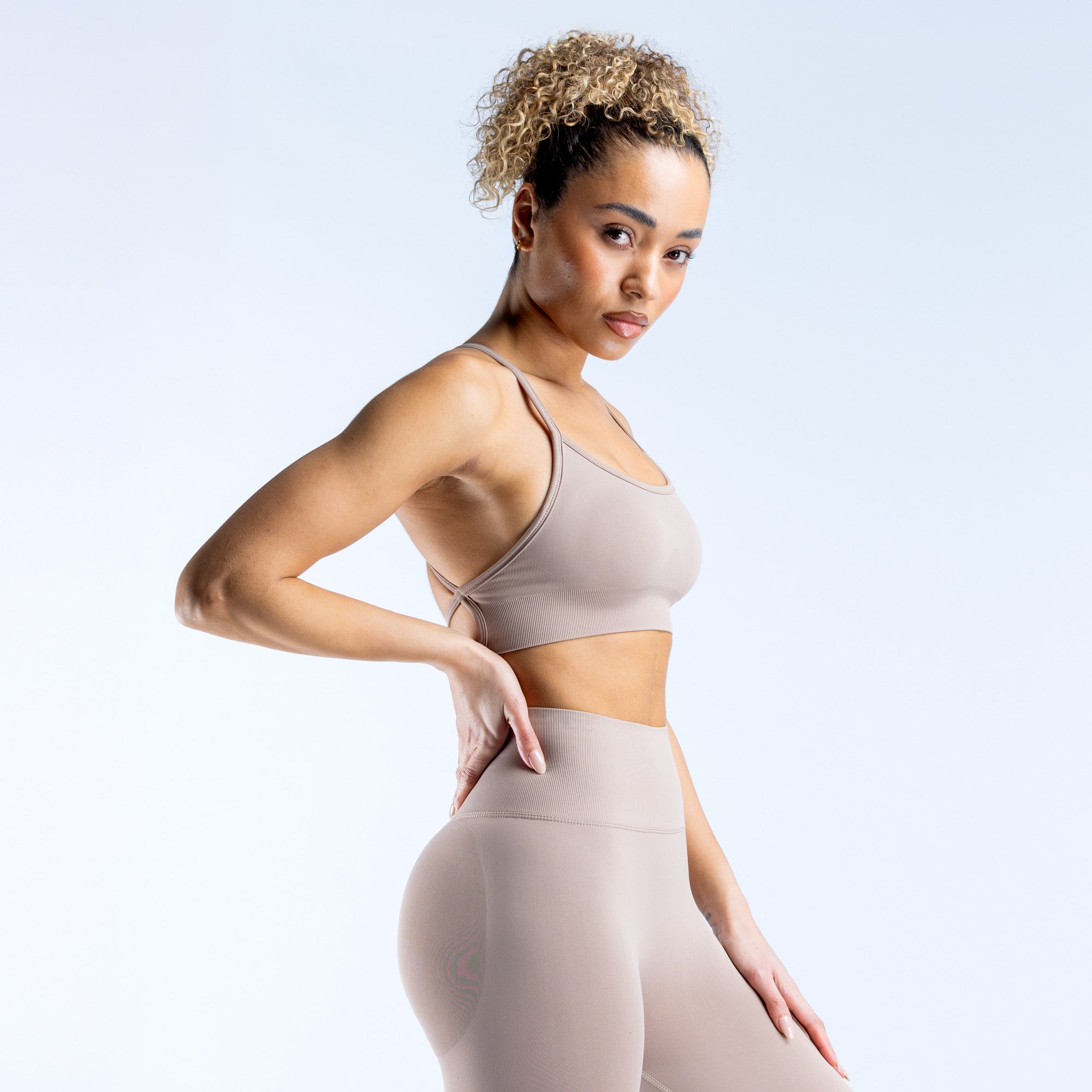 DFYNE Dynamic Backless Sports BH Dame Beige | YT1587096