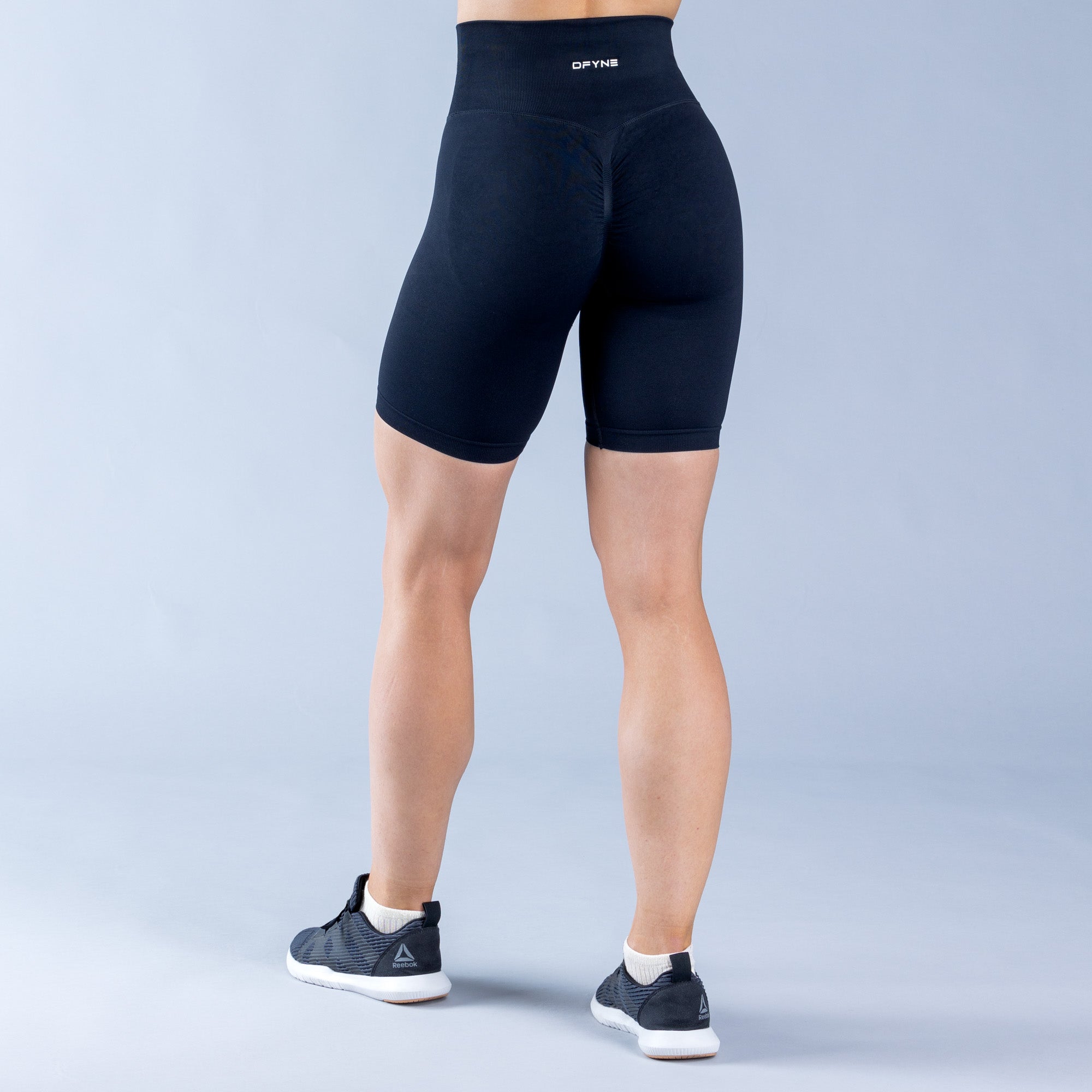 DFYNE Dynamic Shorts Dame Sort | US8420617