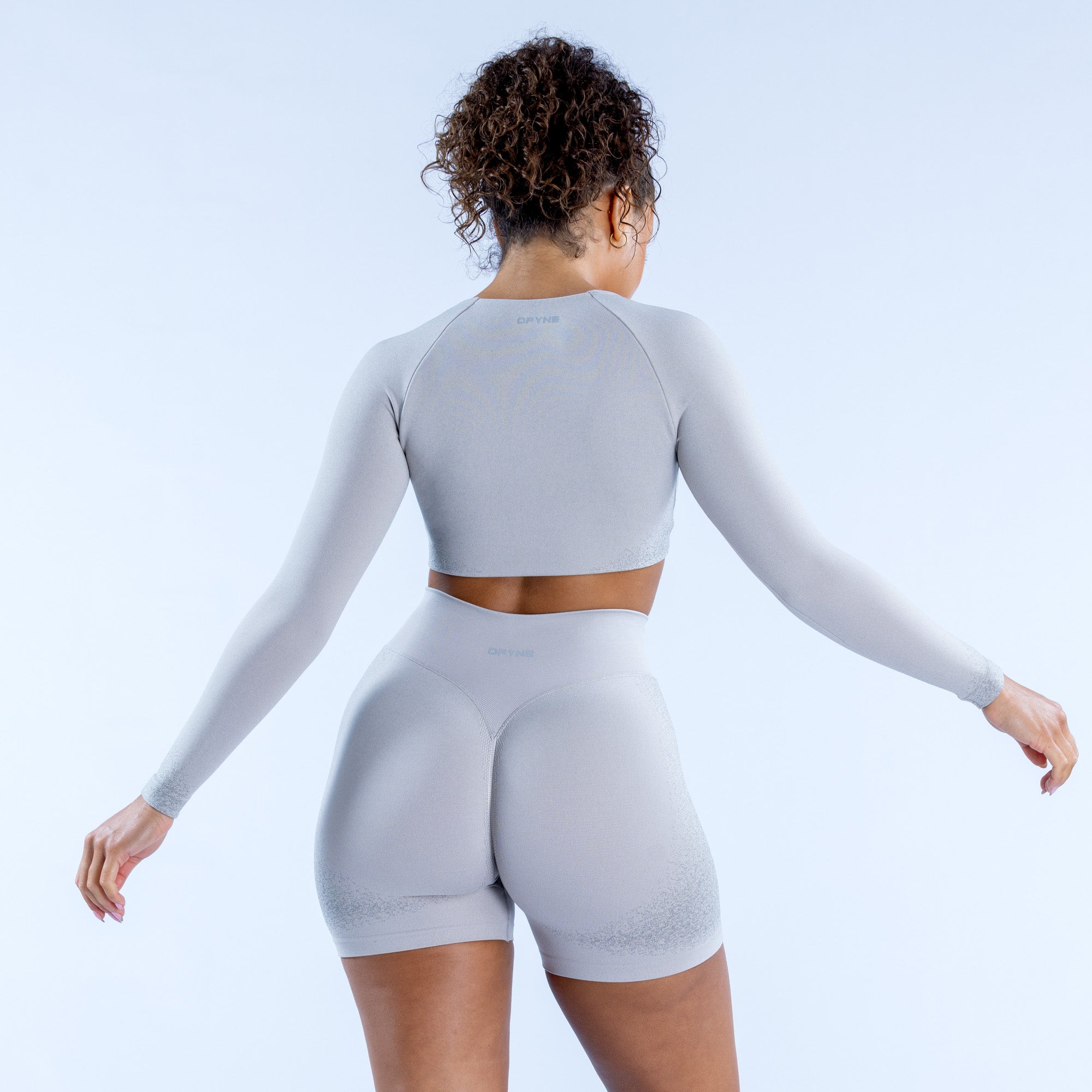 DFYNE Ignite Twist Front Crop Top Dame Lysegrå | NO6859204
