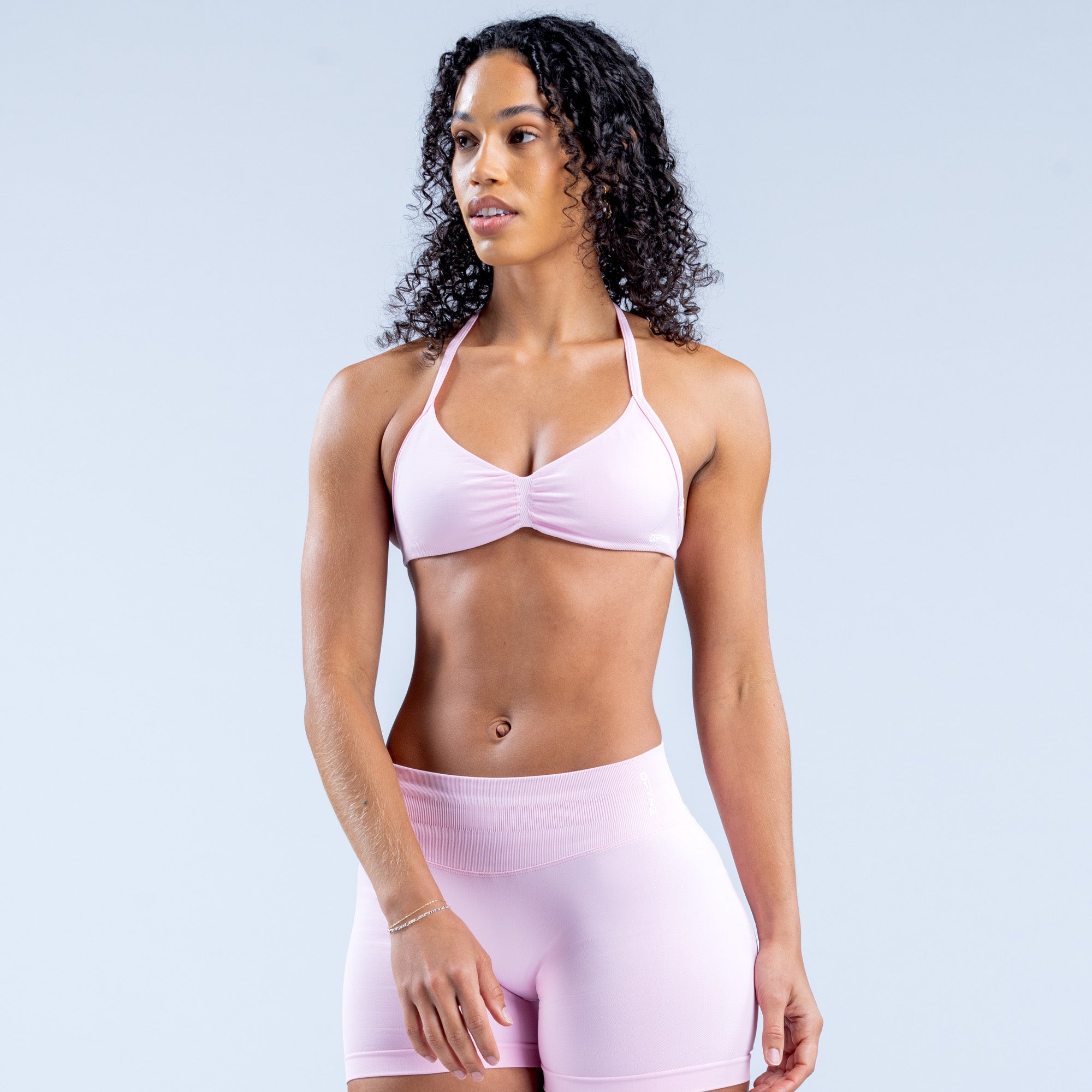 DFYNE Impact Strappy Sports BH Dame Lyselyserød Lyserød | PY2906758
