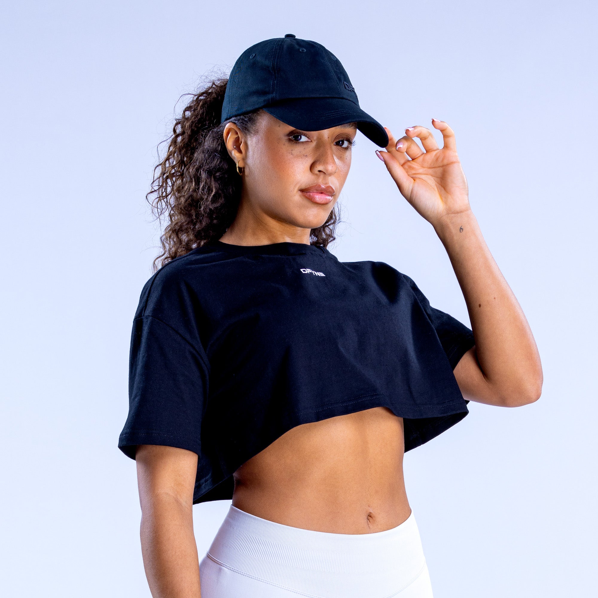 DFYNE Kasket Dame Sort | WV4218095