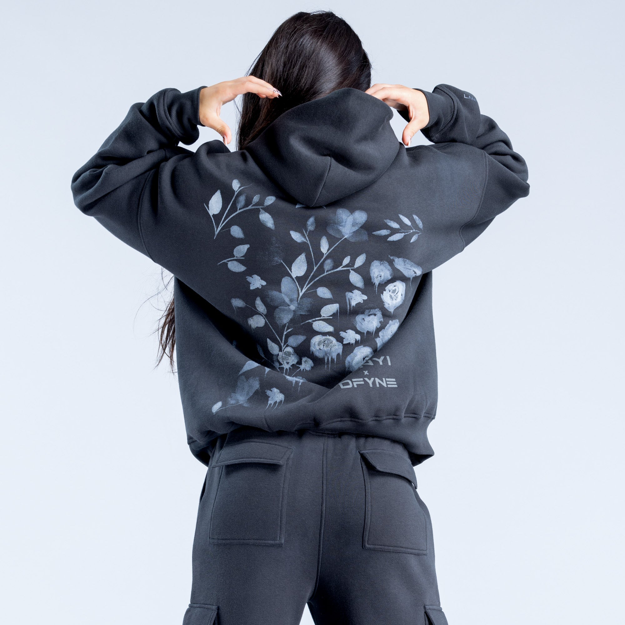 DFYNE Lanyi Edit Oversized Hættetrøje Dame Sort | SP4710985