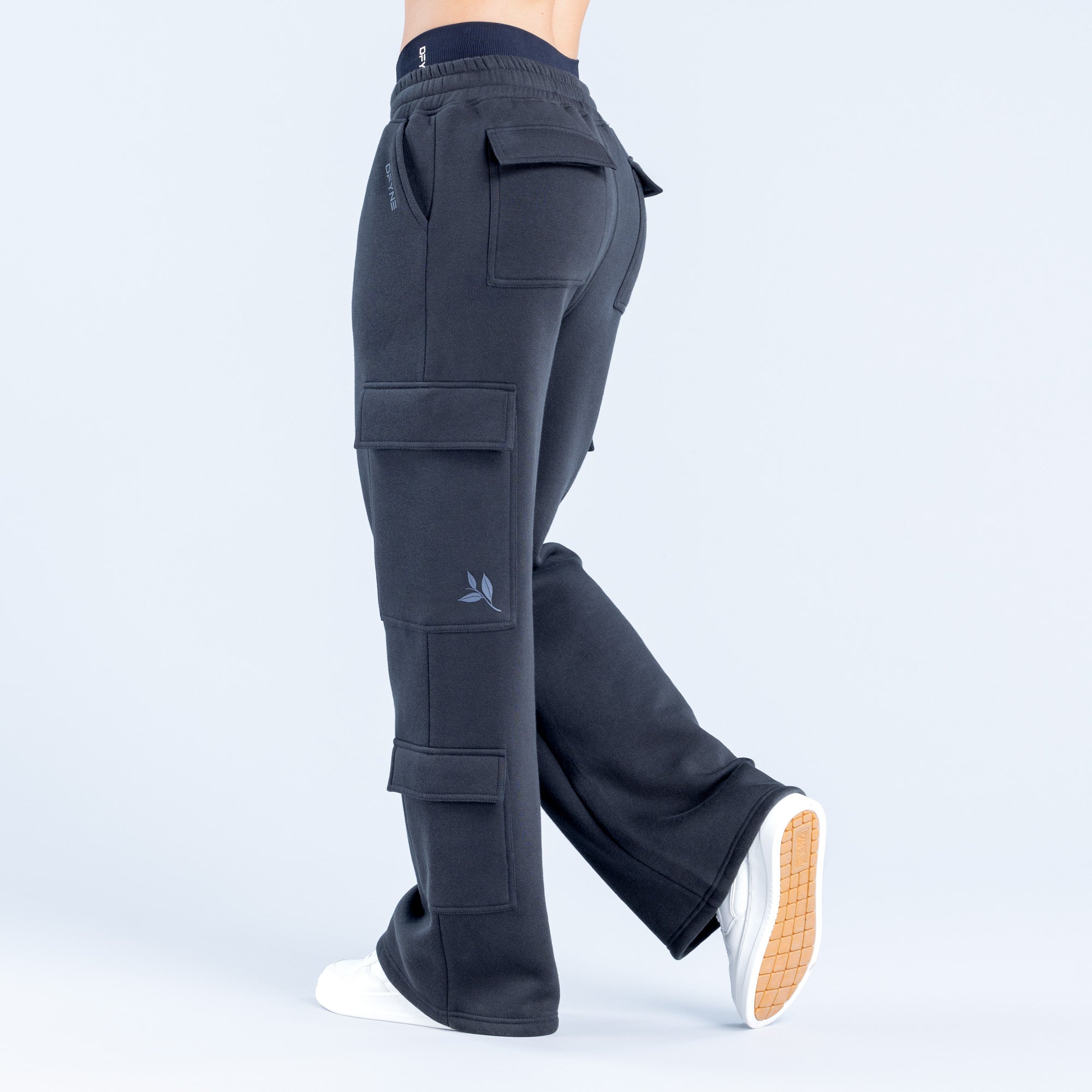 DFYNE Lanyi Edit Wide Leg Cargo Joggingbukser Dame Sort | UZ3615042