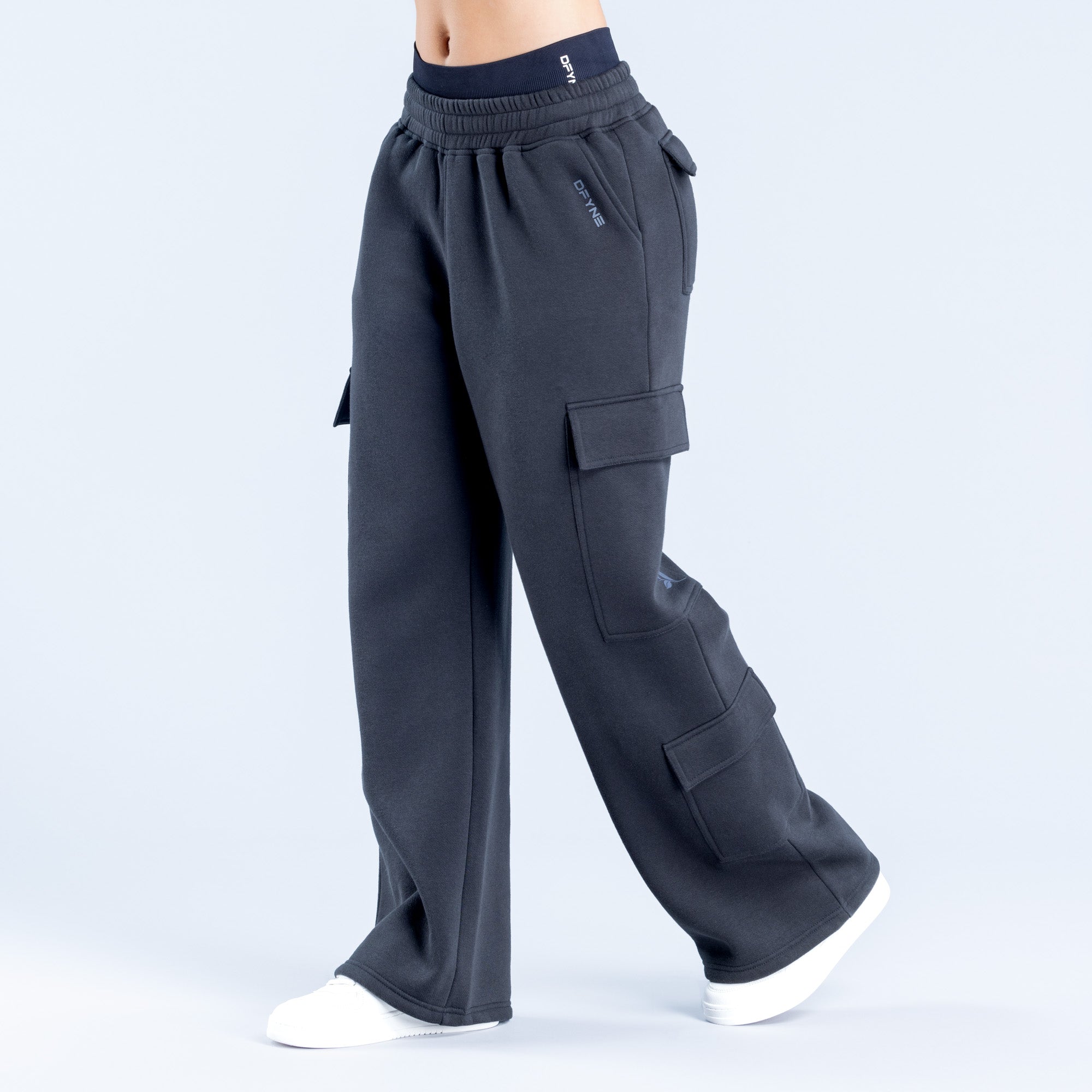 DFYNE Lanyi Edit Wide Leg Cargo Joggingbukser Dame Sort | UZ3615042
