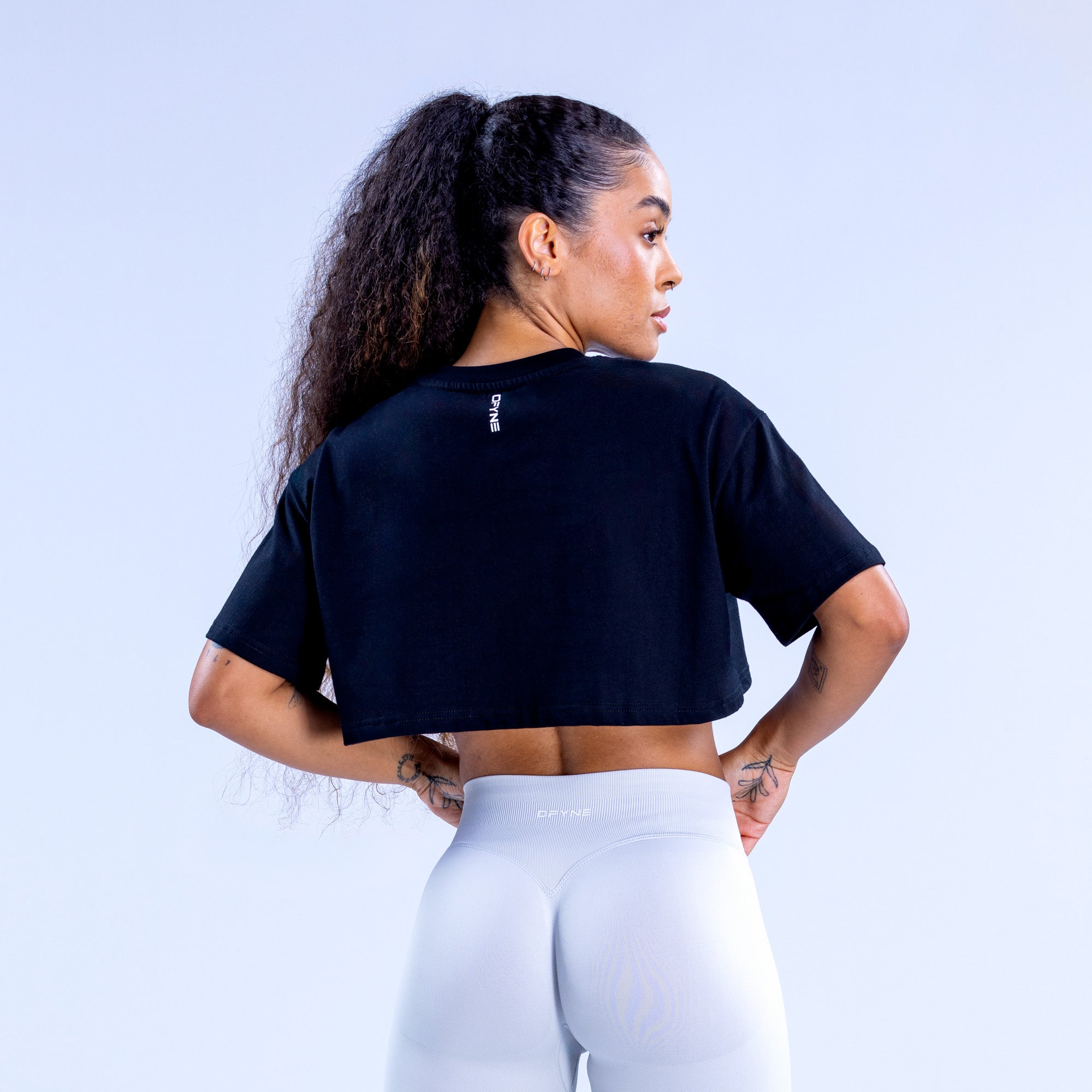 DFYNE Revive Crop T-Shirt Dame Sort | NO7621038