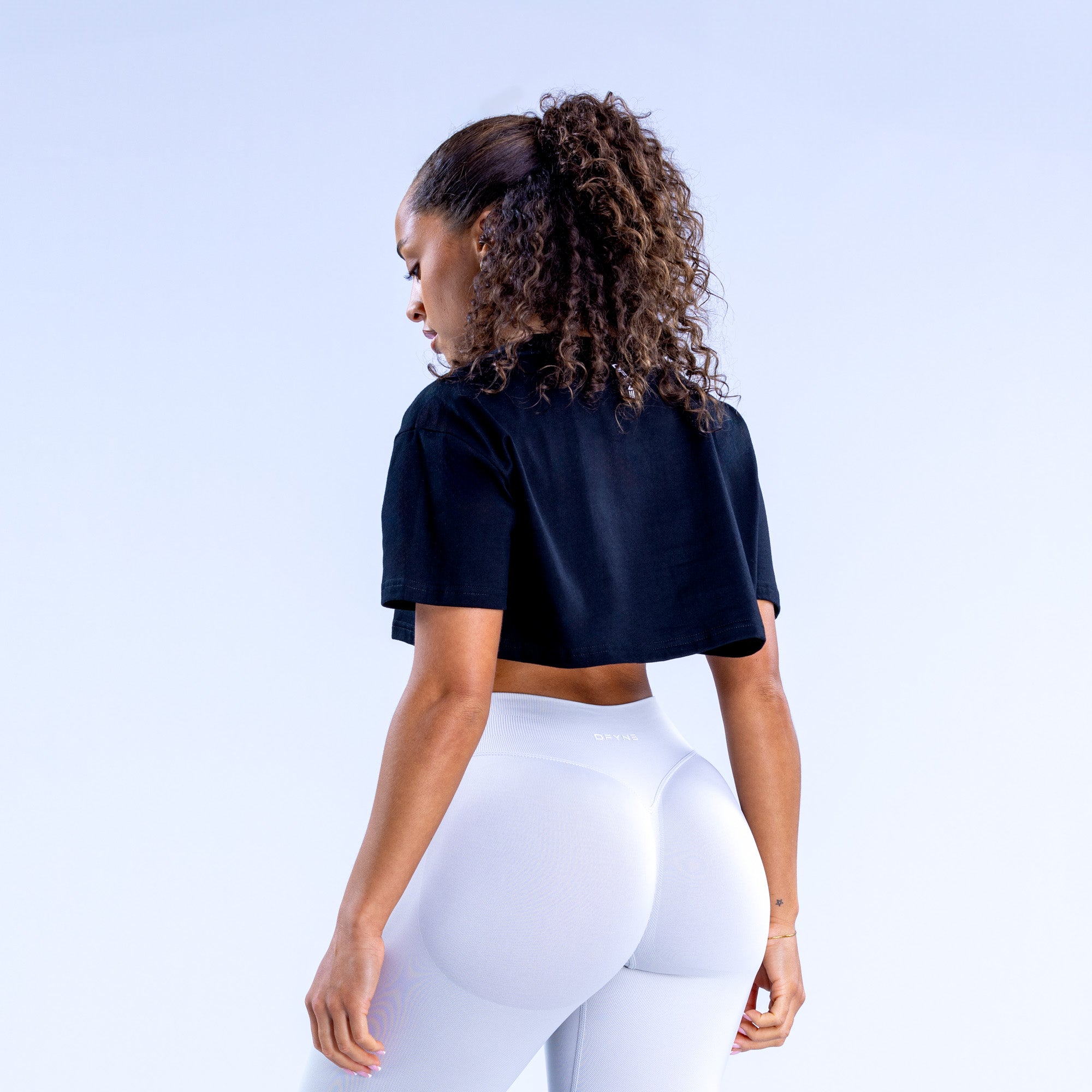 DFYNE Revive Crop T-Shirt Dame Sort | NO7621038